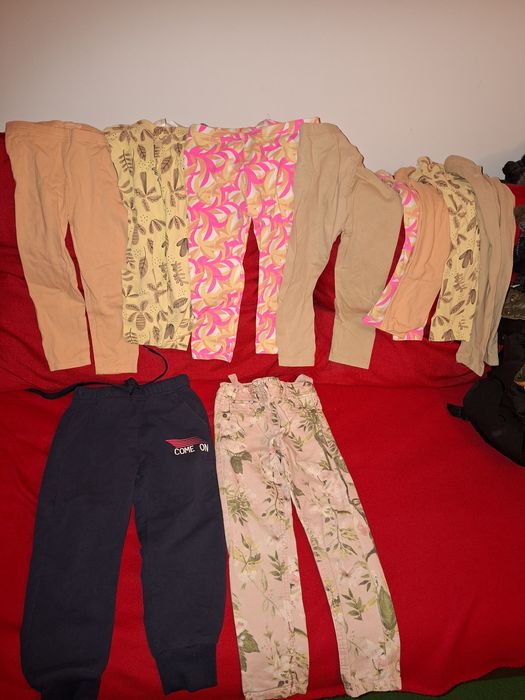 Vând acest lot de pantaloni,marimea 98-104,  130 lei
