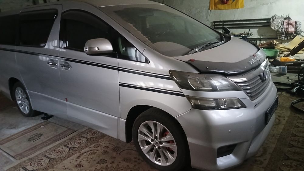 Продам тайота VELLFIRE
