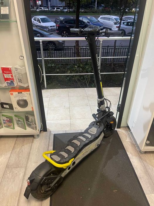 NDP Amanet NON-STOP Bld.Iuliu Maniu 69 Trotineta electrica Ducati