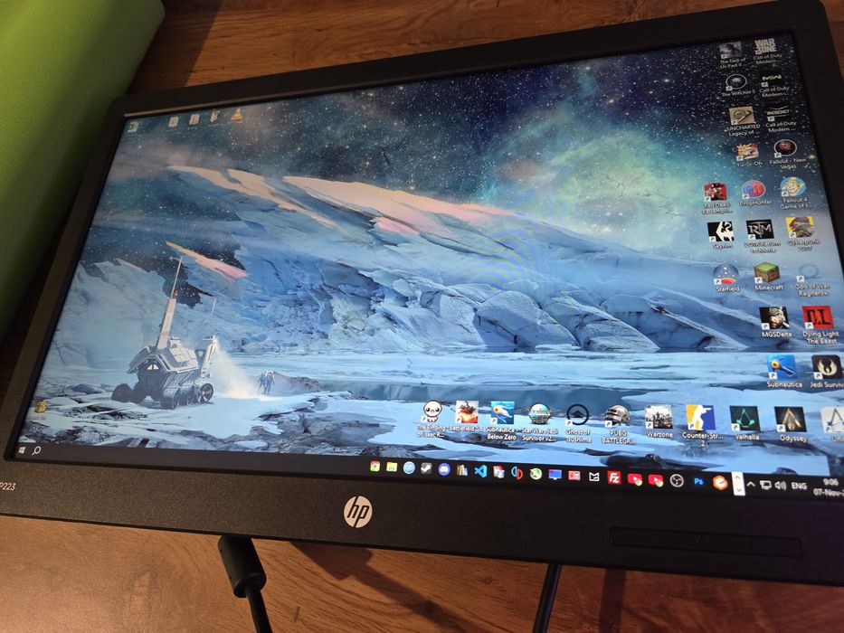 Монитори HP P223 – 21.5” Full HD 1920×1080, перфектно състояние