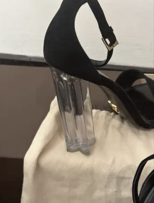 Sandale Louis Vuitton mas 39.5 IT ,autentici 100% Noi Ocazie!