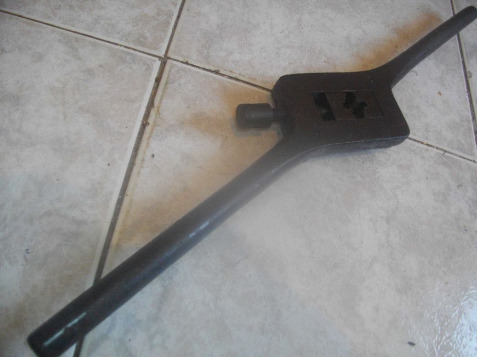 Гилотина/Резачка  Рязане Ламинат/Плашка Резби/Ножица Рязане Арматура