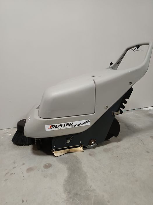 Метачна акумулаторна машина Duster