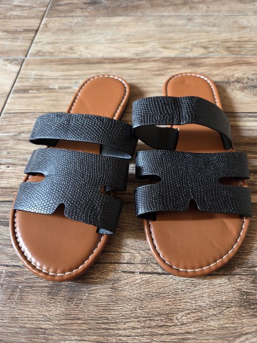 Дамски чехли черни