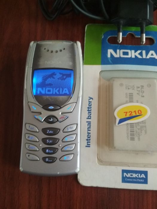 Nokia 8250 бабочка ретро регистрация есть