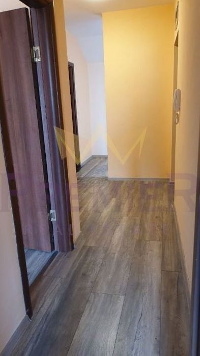 Дава се под наем Тристаен апартамент в Варна, Окръжна болница - 90 кв.м за 714 € - Снимка #11