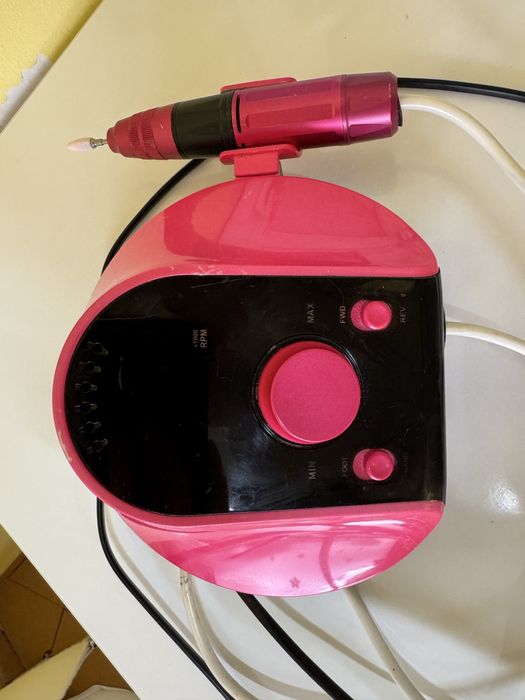 Електрическа пила за сваляне на гел лак