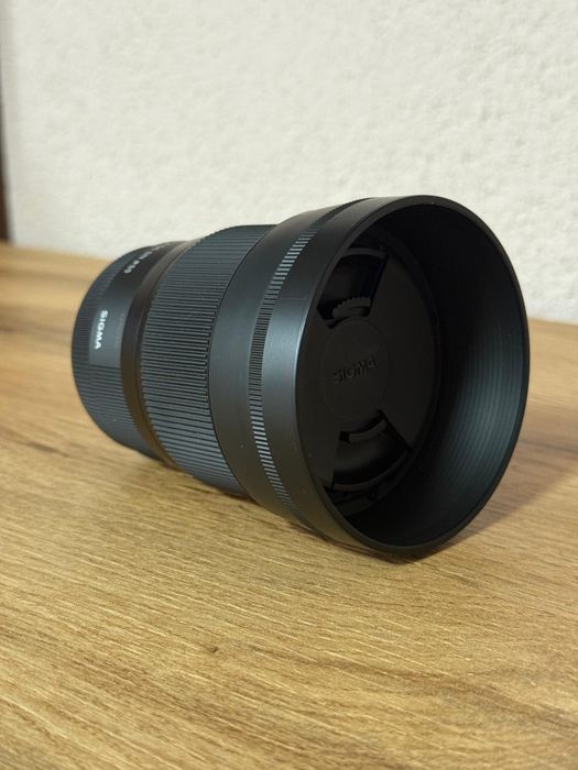 Obiectiv Sigma 56mm f1.4 Sony E mount