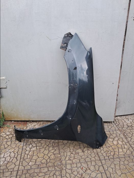 RAV-4 крыло переднее