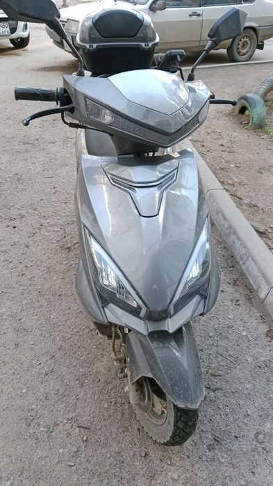 Мопед М8 скутер санлинк