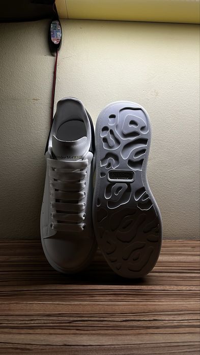 Alexander McQueen 41