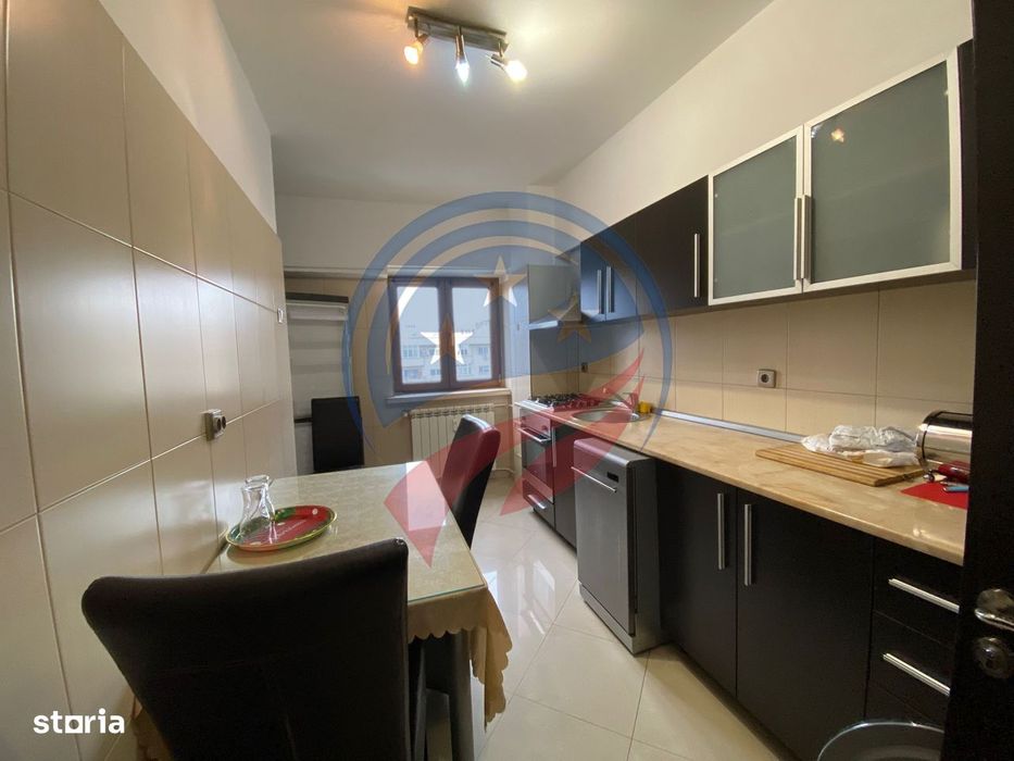 Chirie Ap 3 Camere Centru Modern