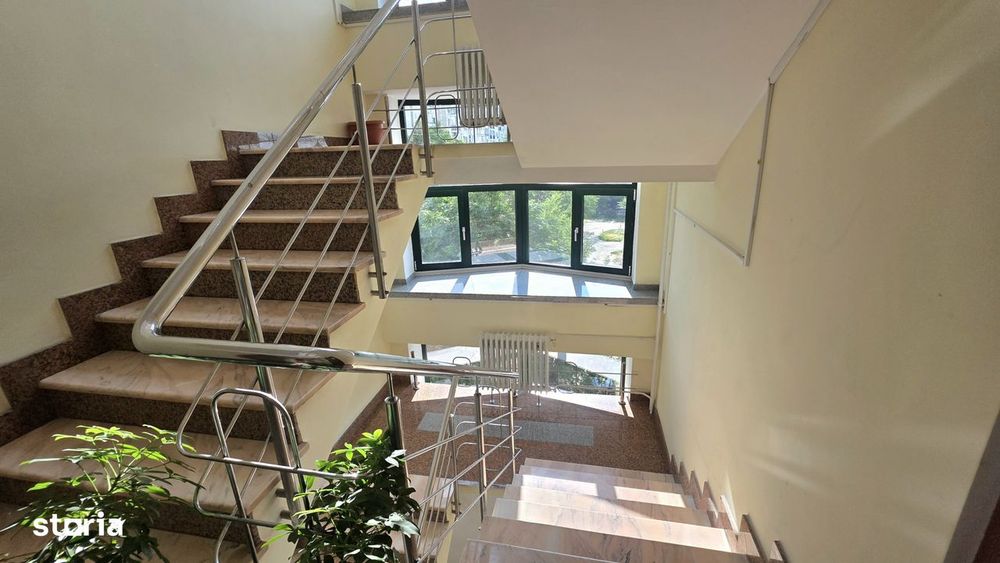 Unirii Metrou 1 - Fantani - 4 Camere, Decomandat, 98 mp
