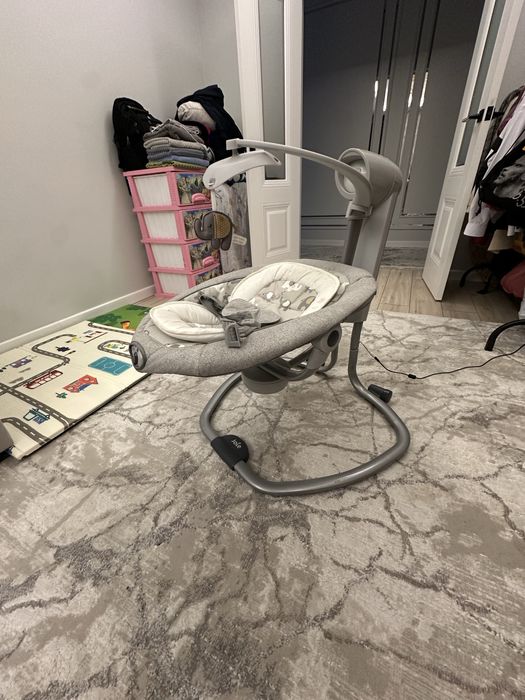 Детски качелки в отлично