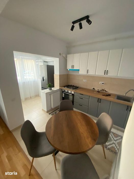 inchiriere apartament Zamca bloc nou