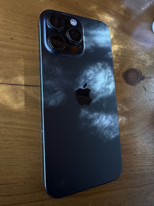 iPhone 16 pro max