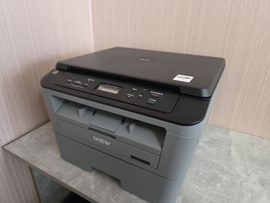 Продам МФУ в идеальном состоянии