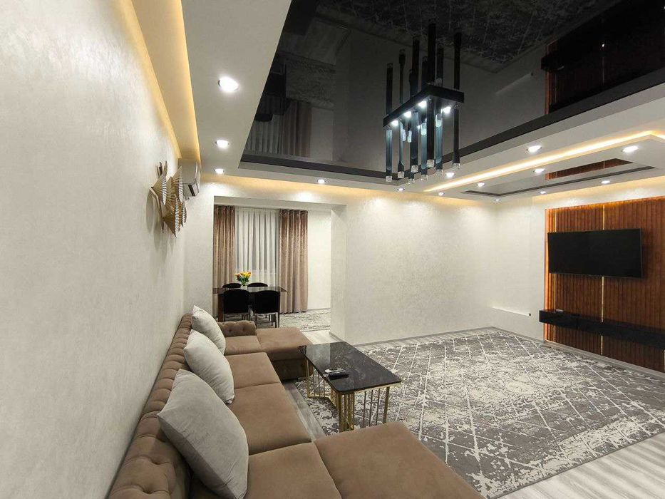 Сдам свою квартиру в центре метро Ойбек