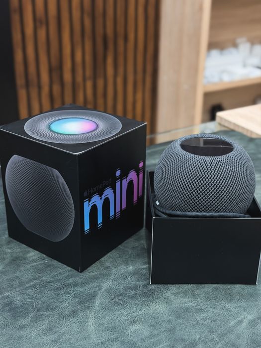 Apple Home Pod mini Siri
