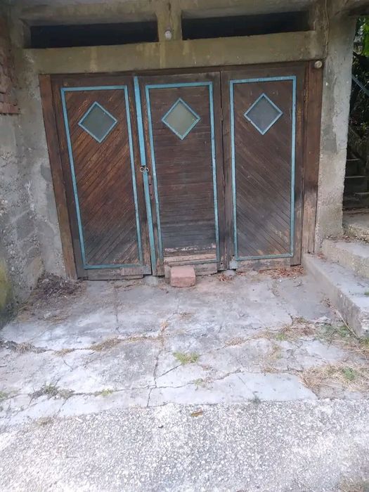 Дава се под наем Гараж / Паркомясто в Габрово, Лисец - 300 кв.м за 30.6 € - Снимка #2