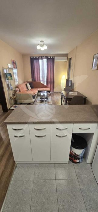 Дава се под наем Двустаен апартамент в Пловдив, Тракия - 70 кв.м за 408 € - Снимка #9