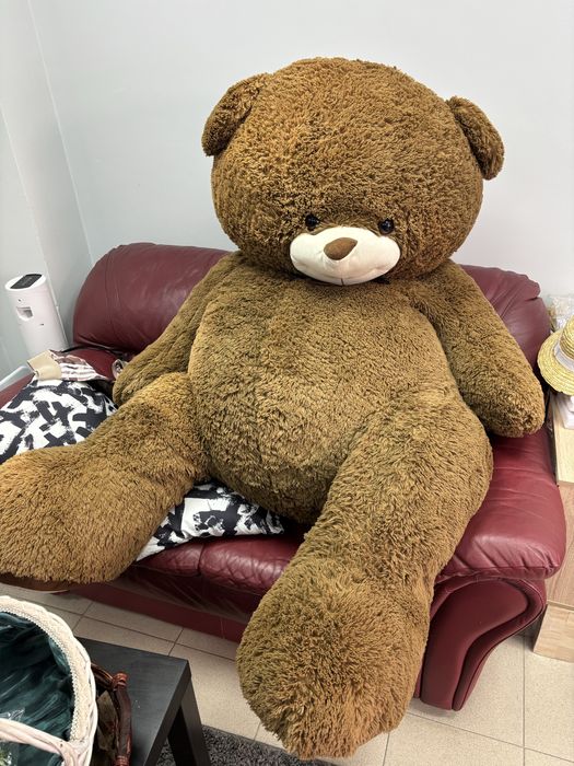 Голямо плюшено мече