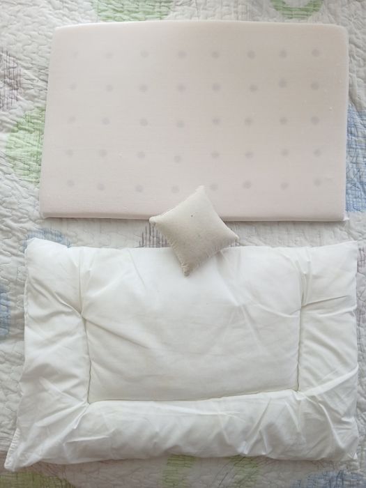 Ikea Len бебешка възглавница + подаръци