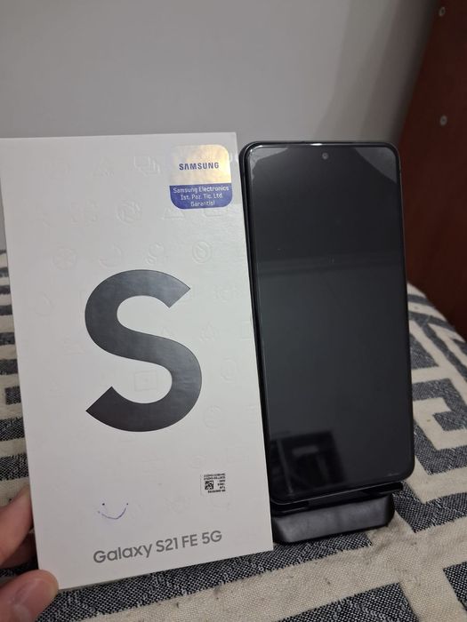Samsung s21 fe .