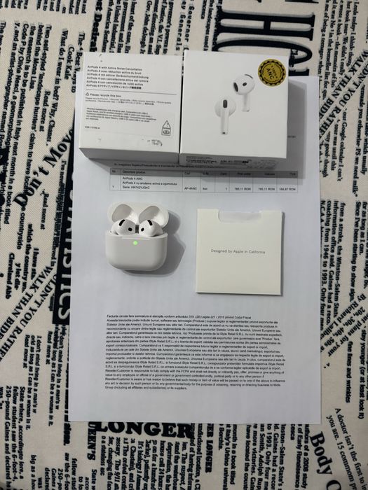 Apple AirPods 4 cu Active Noise Cancellation (ANC)