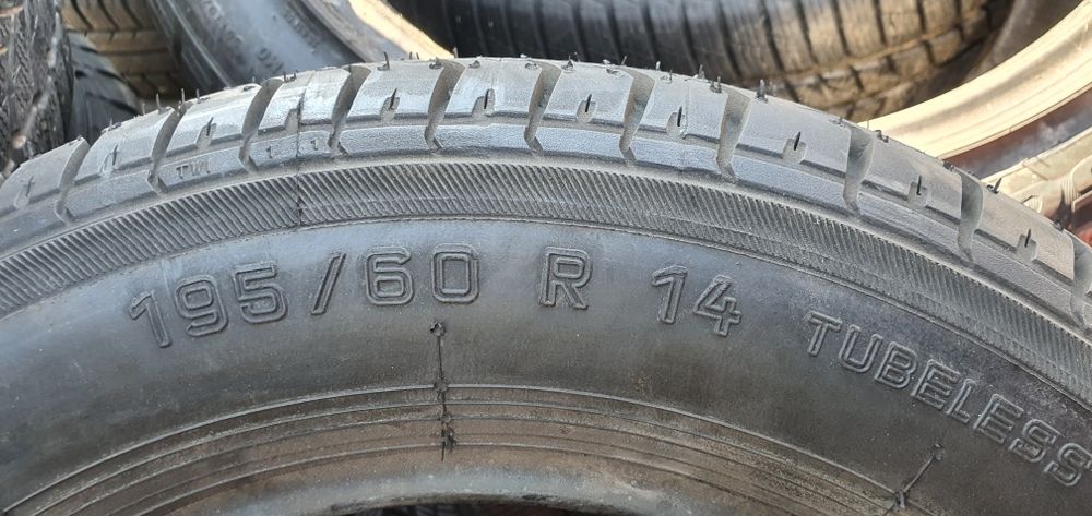 Гуми 4бр 195/60/14   1бр-50лв