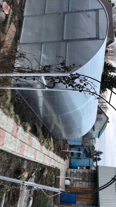 Теплица усиленная из поликарбоната