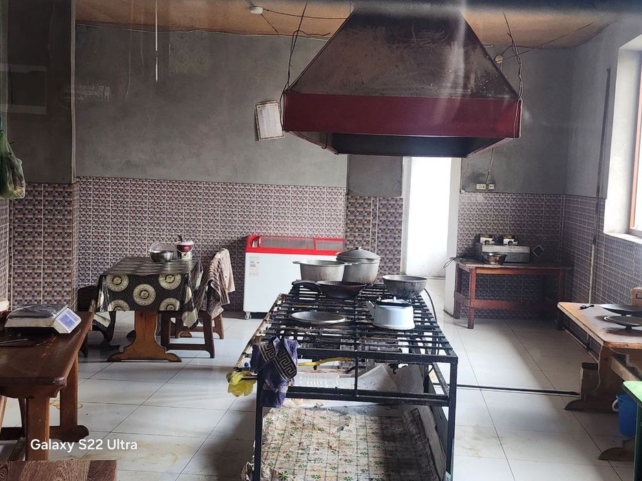 Tayor restoran dacha  biznes sotiladi