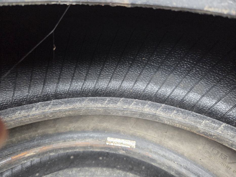 Vand cauciucuri sh