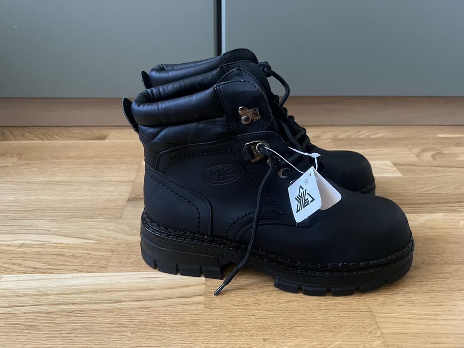 Мъжки кожени кубинки