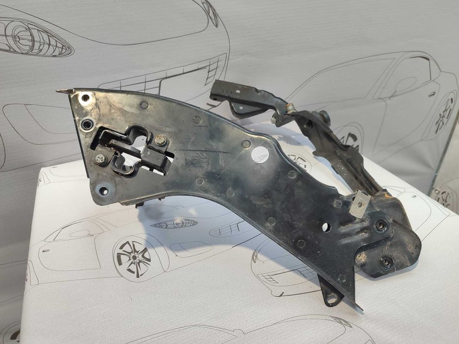 ochelar Suport Încuietoare Capotă Mercedes-Benz E-Class 2002–2006 / Cod Oem A2118800030 (5D2)