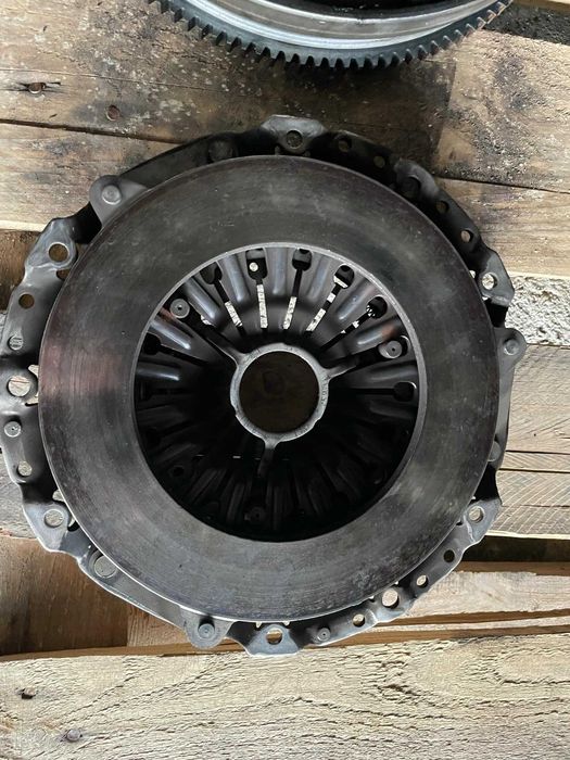 Маховик и съединител BMW F10/F11 2.0d 184hp