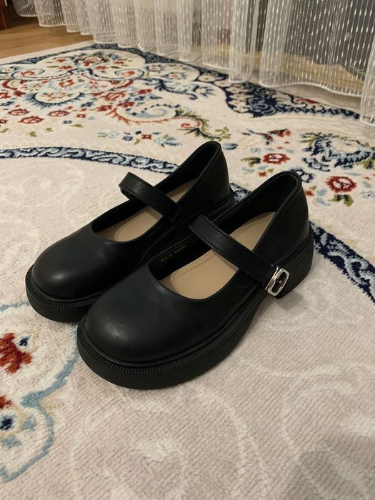 Ботиночки, балетки чёрного цвета