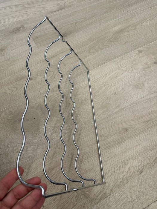 Стойка за бутилки в хладилник