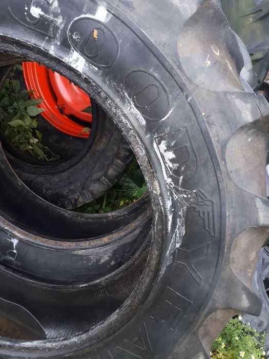 Anvelope tractor 13,6R28 uzura 20%