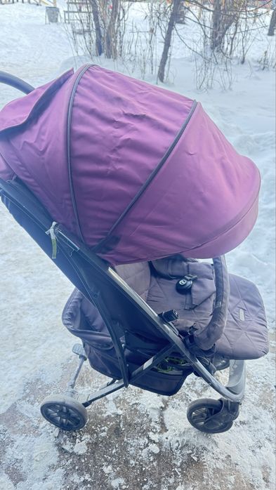 Коляска от компании happy baby hb