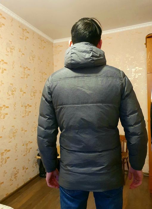 Пуховик Reebok (мужской, размер s)