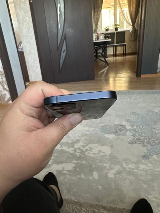 Iphone 12 в хорошем состояний