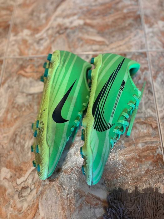 Бутонки Nike номер 36