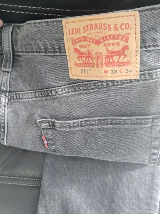 Blugi marbati Levi's