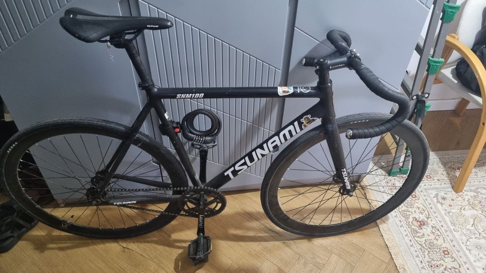 tsunami same 100 black