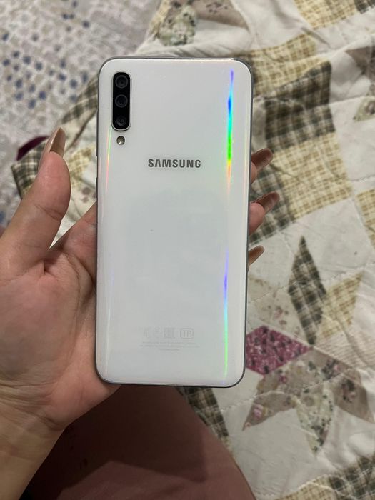 Самсунг А 50 продаётся