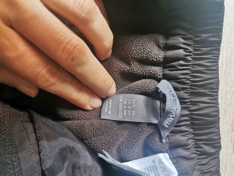 РАЗПРОДАЖБА! Детски водоустойчив панталон H&M с подплата за 2-3 г