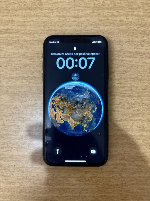 Продам Айфон 11 64 GB