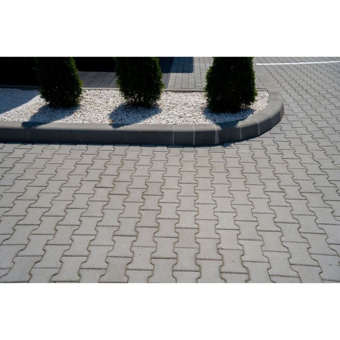 Pavele pentru amenajarea curți