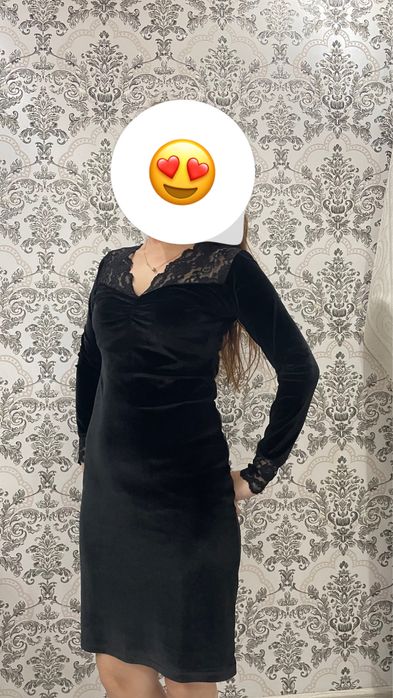 платье из королевского бархата